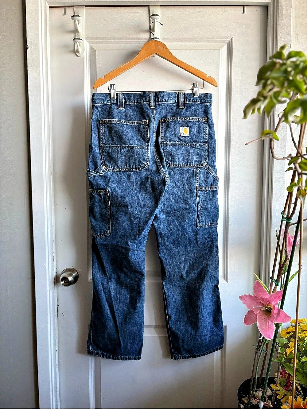 Vintage Carhartt Blue Denim Carpenter Jeans Loose Fit size 32x30 ✨